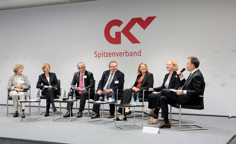 Podiumsdiskussion zu Perspektiven neuer Wohnformen